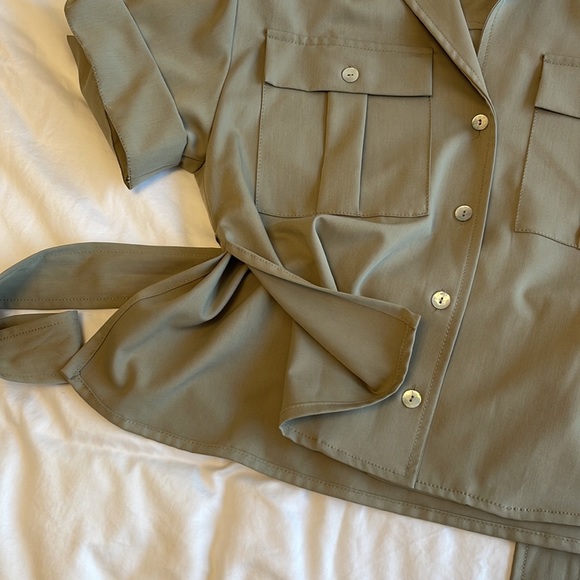 ZARA Button up blouse with belt - Picture 4 of 5